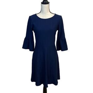 Cremieux Navy Fit & Flare Bell Sleeve Dress Size Medium